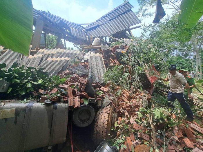 Hiện trường vụ tai nạn. Ảnh: L.C