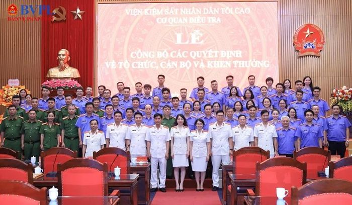 Lãnh đạo VKSND tối cao cùng các đại biểu dự buổi Lễ.