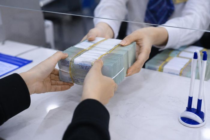 Thanh khoản ngân hàng tăng nhờ lãi suất tiền gửi tăng. Ảnh minh họa