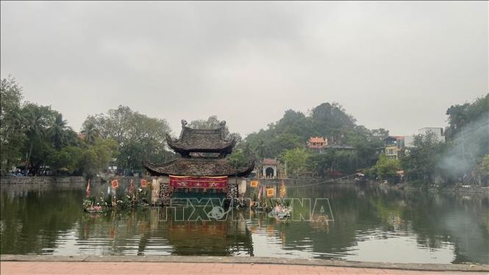 Không gian chùa Thầy và thủy đình biểu diễn rối nước là minh chứng cho sự gắn kết giữa di sản kiến trúc, cảnh quan và di sản văn hóa phi vật thể, góp phần kiến tạo mạng lưới không gian di sản phục vụ phát triển văn hóa, du lịch và cộng đồng.
