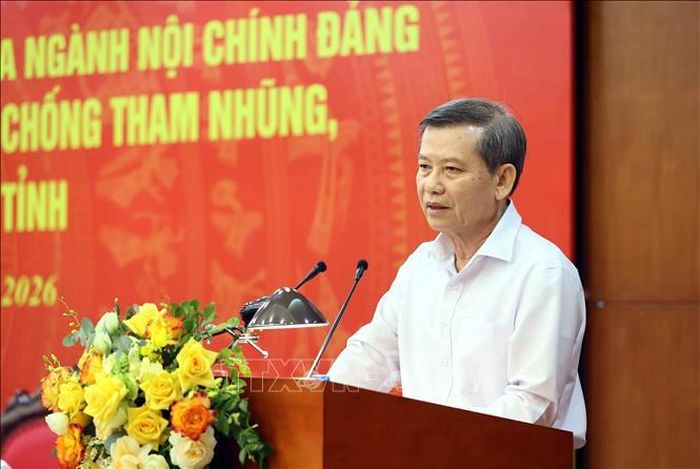 Đồng chí Lê Minh Trí, Ủy viên Bộ Chính trị, Bí thư Trung ương Đảng, Trưởng Ban Nội chính Trung ương, Phó Trưởng Ban Thường trực Ban Chỉ đạo Trung ương về phòng, chống tham nhũng, lãng phí, tiêu cực phát biểu chỉ đạo. Ảnh: An Đăng/TTXVN