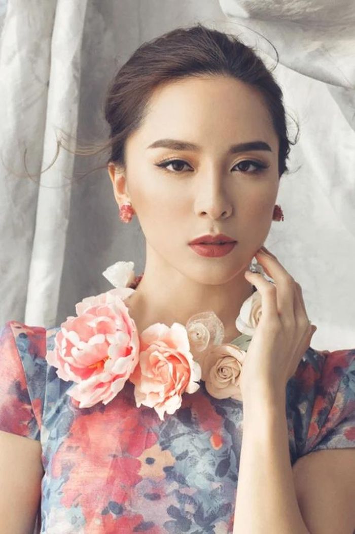 Á hậu Dương Trương Thiên Lý có nhan sắc lẫn tài năng.