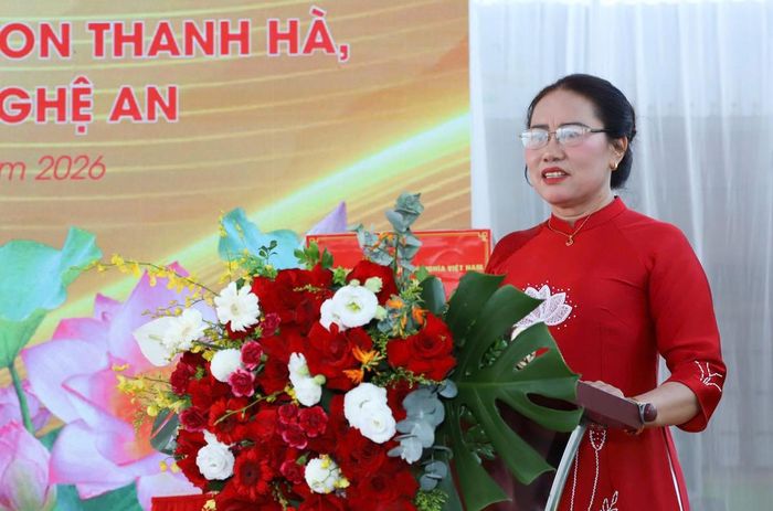 Cô giáo Trần Thị Tuyết, Hiệu trưởng Trường Mầm non Thanh Hà phát biểu tại Lễ khởi công. Ảnh: Ngọc Lâm