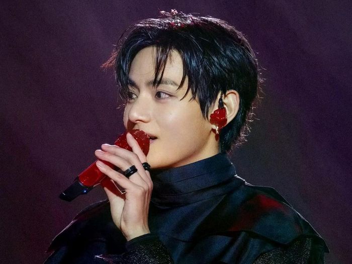 Những mẫu nhẫn ngọc bích V (BTS) đeo đều được fan hâm mộ toàn cầu săn lùng