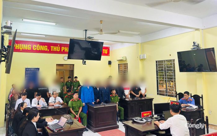 Các bị cáo tại phiên tòa