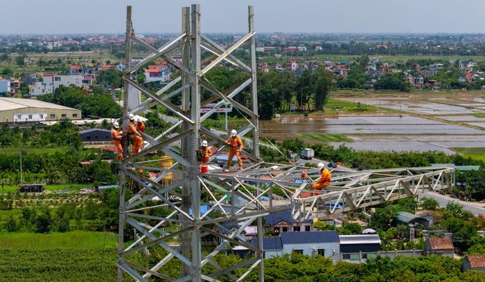 Ngành điện đang bước vào giai đoạn phân hóa mạnh. Ảnh minh họa: Hoàng Anh