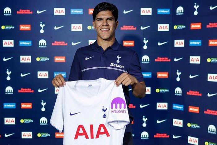 Spurs có đủ điều kiện để chi "tiền tấn" trên thị trường chuyển nhượng. Ảnh: Getty Images.