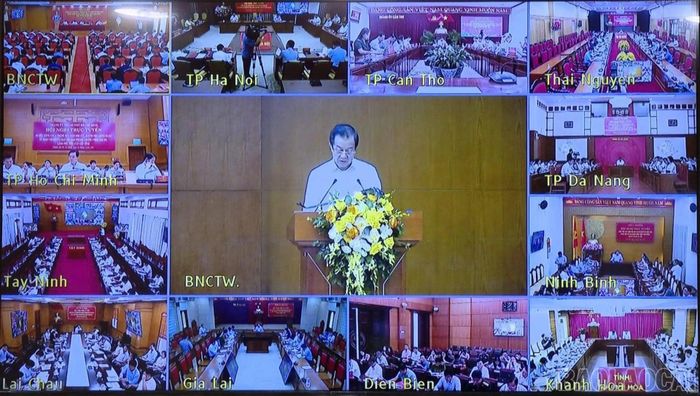 Hội nghị được tổ chức theo hình thức trực tiếp tại Hà Nội, kết hợp trực tuyến tới ban chỉ đạo của các tỉnh, thành phố.