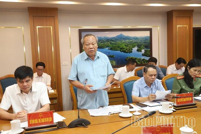 Phó Giám đốc Sở VH,TT&amp;DL Đào Tiến Cường báo cáo công tác chuẩn bị Giải Bóng chuyền nữ quốc tế VTV Cup năm 2026.