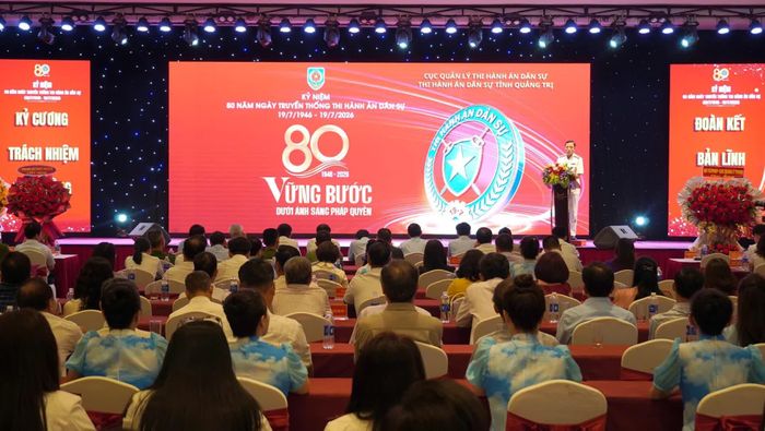 Quang cảnh lễ kỷ niệm - Ảnh: C.H