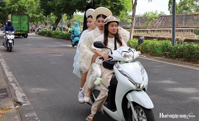 Hai lỗi vi phạm luật giao thông trên một phương tiện