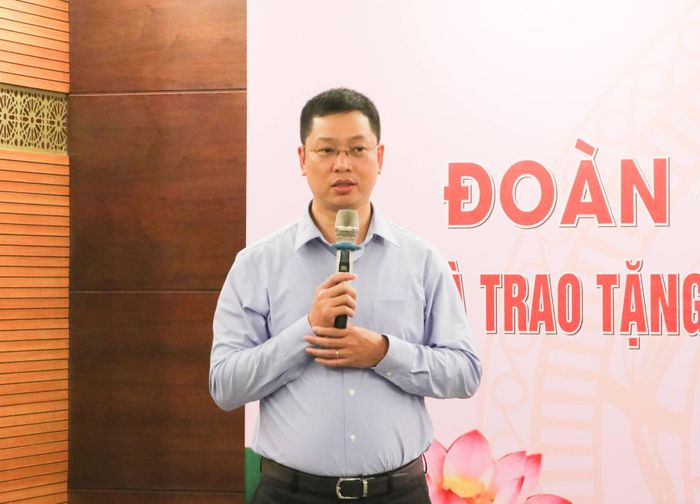 Phó Bí thư Tỉnh ủy Bắc Ninh Trần Huy Phương phát biểu tại lễ trao tặng.