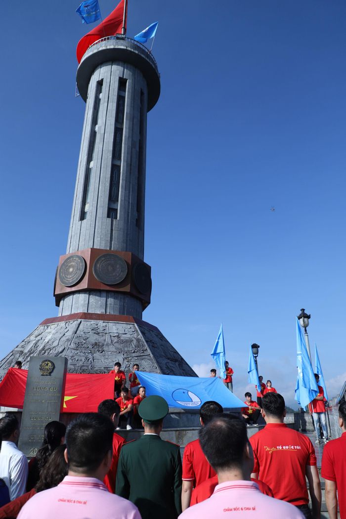 Toàn cảnh sự kiện.
