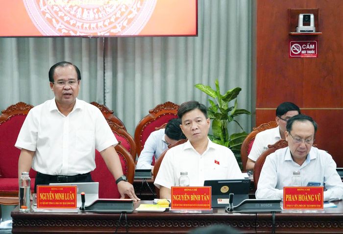 Các đại biểu phát biểu tại buổi làm việc. Ảnh: Huyền Trân