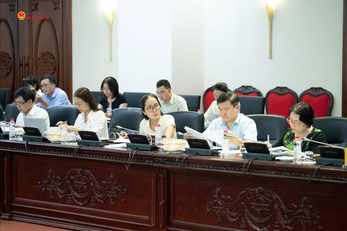 Các đại biểu tham dự tọa đàm