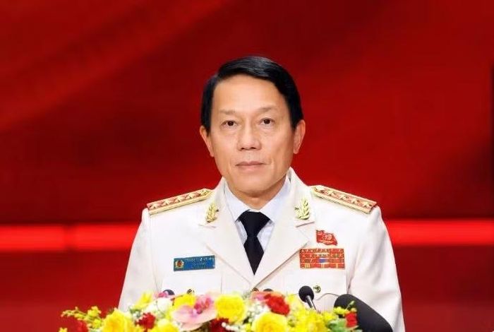 Bộ trưởng Lương Tam Quang phát biểu tại buổi Lễ kỷ niệm 80 năm Ngày truyền thống lực lượng An ninh nhân dân (12/7/1946 - 12/7/2026) và đón nhận Huân chương Sao Vàng.