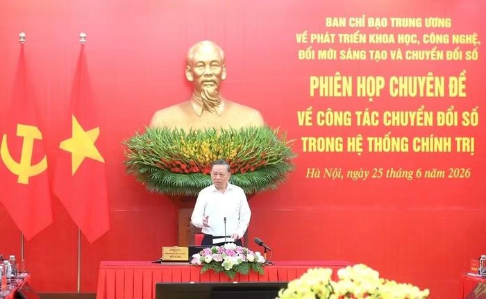Tổng Bí thư, Chủ tịch nước Tô Lâm chủ trì phiên họp chuyên đề về công tác chuyển đổi số trong hệ thống chính trị, ngày 25/6/2026.