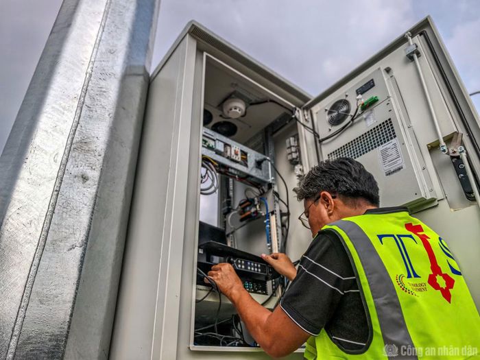 Các thông số kết nối được kiểm tra trực tiếp tại hiện trường.