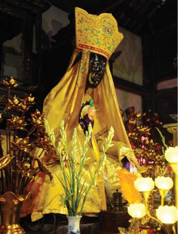 Bảo vật quốc gia tượng Phật mẫu Man Nương - Ảnh: Minh Khang