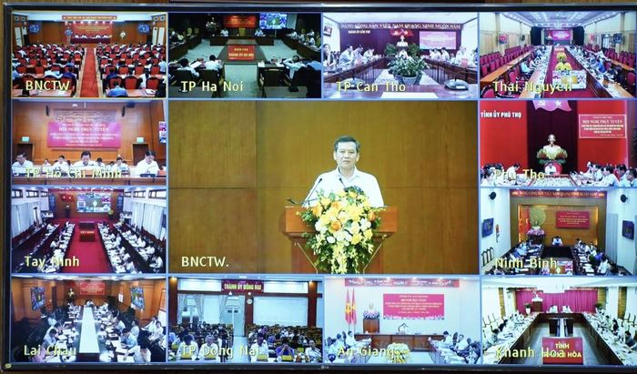 Đồng chí Lê Minh Trí, Ủy viên Bộ Chính trị, Bí thư Trung ương Đảng, Trưởng Ban Nội chính Trung ương, Phó Trưởng ban Thường trực Ban Chỉ đạo Trung ương về phòng, chống tham nhũng, lãng phí, tiêu cực phát biểu kết luận hội nghị.