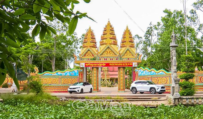 Ấp Vĩnh Lộc hôm nay khoác lên mình diện mạo mới khi ANTT được giữ vững, phum sóc ngày càng bình yên nhỡ mô hình tổ tự quản dòng tộc về ANTT.