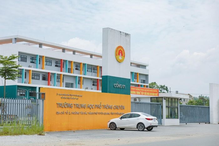 Trường THPT Chuyên Tuyên Quang. Ảnh: Vũ Mừng