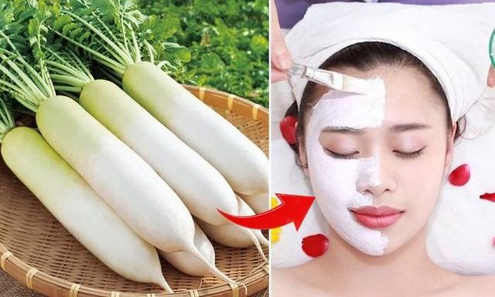 Củ cải trắng rất dễ mua mà lại giúp chị em có một làn da trắng đẹp, mịn màng.