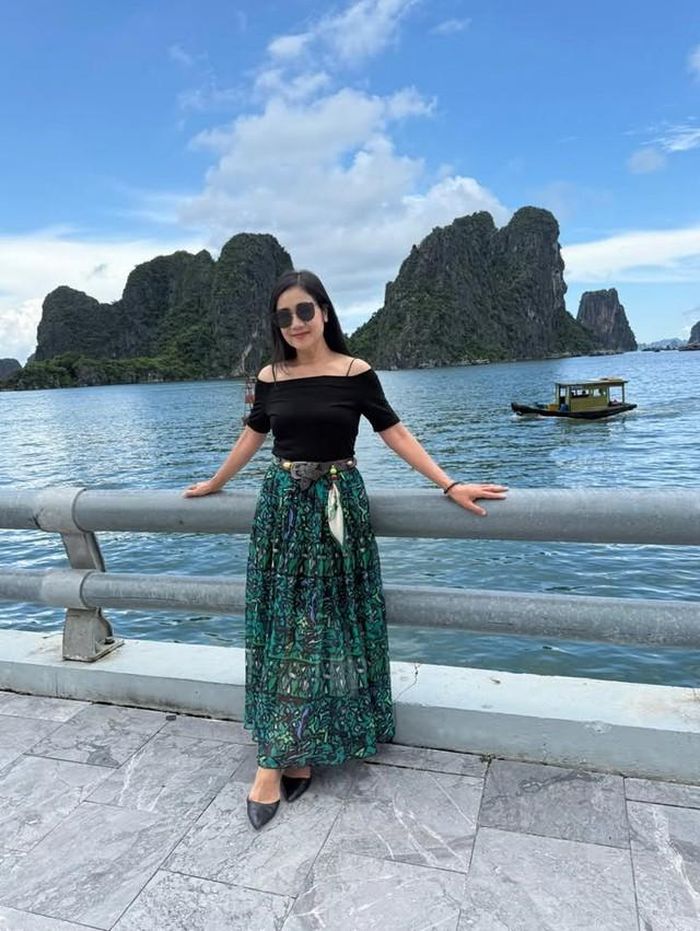 Mỗi lần NSND Thu Hà khoe ảnh đời thực lại khiến cho nhiều người thêm yêu mến và ngưỡng mộ.