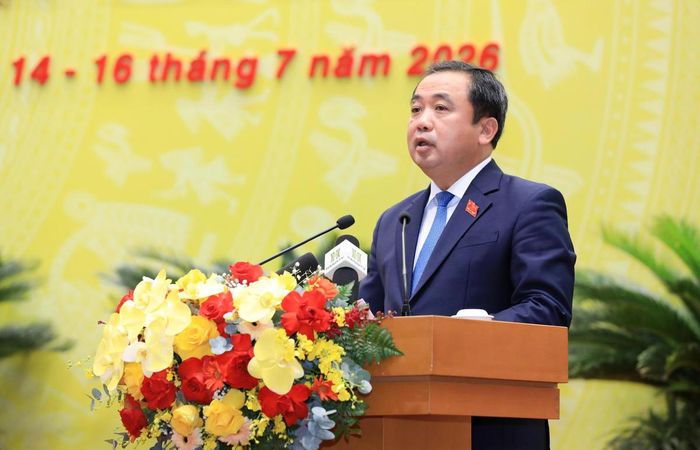 Ủy viên Bộ Chính trị, Bí thư Thành ủy Hà Nội Trần Đức Thắng phát biểu tại phiên khai mạc kỳ họp