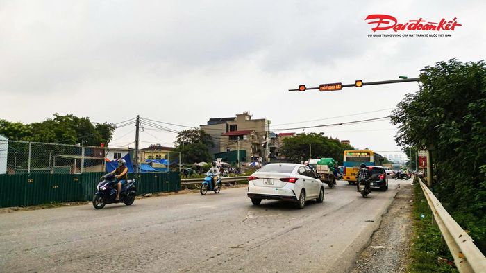 So với cầu Mai Lĩnh hiện nay chỉ có 2 làn xe, cây cầu mới sẽ tăng gấp đôi năng lực lưu thông, góp phần giảm áp lực giao thông trên Quốc lộ 6 - tuyến đường có lưu lượng phương tiện lớn, kết nối Hà Nội với các tỉnh Hòa Bình, Sơn La, Điện Biên và khu vực Tây Bắc.