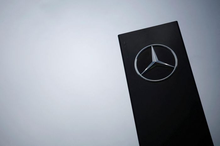  Vụ kiện này liên quan đến 20 mẫu xe đại diện của các hãng Mercedes-Benz, Ford, Nissan, Renault cùng 2 thương hiệu Peugeot và Citroen thuộc tập đoàn Stellantis. 