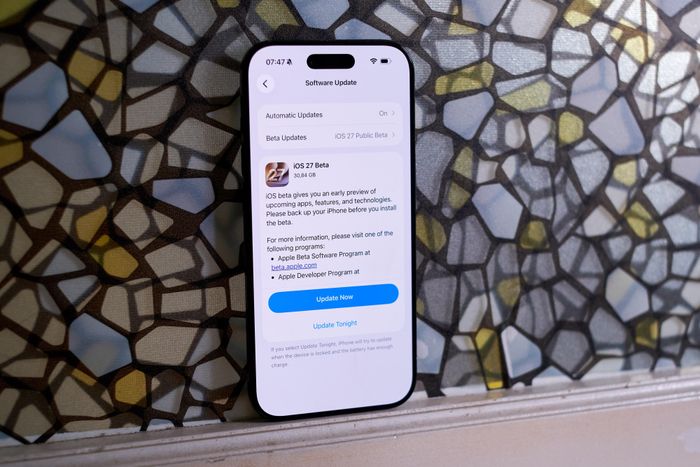 Public Beta là những bản dùng thử đã khá hoàn thiện, trước khi Apple phát hành iOS chính thức cùng thế hệ iPhone 18 vào tháng 9. Ảnh: Minh Khôi.