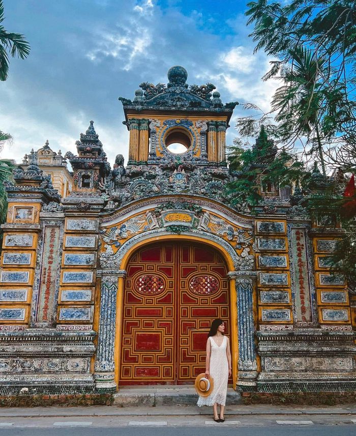 Công ty Thu Hà linh hoạt thời gian làm việc cho nhân sự trong mùa bóng đá năm nay.