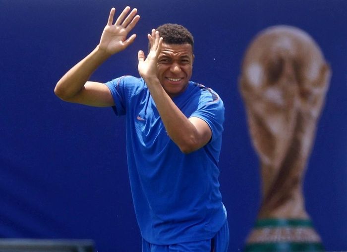 Mbappe ghi 8 bàn và là mũi nhọn nguy hiểm nhất trong lối chơi trực diện của tuyển Pháp.
