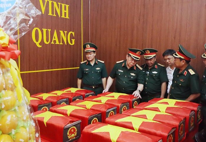 Quy tập hài cốt liệt sĩ tại Công viên Lê Thị Riêng
