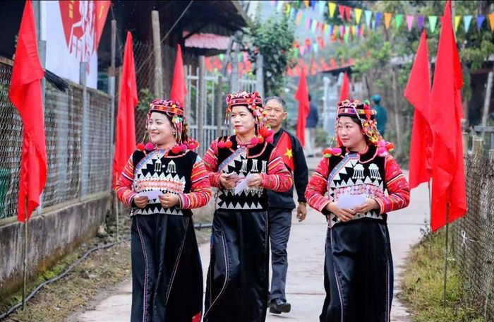 Xã Sín Thầu từ lâu đã trở thành điểm đến hấp dẫn du khách với nhiều loại hình trải nghiệm giàu bản sắc
