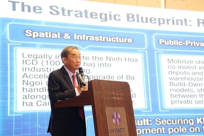 PGS. TS Hồ Thanh Phong - Trường Đại học Victoria Thái Bình Dương chia sẻ tại Hội nghị