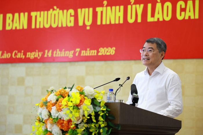 Thủ tướng Lê Minh Hưng kết luận buổi làm việc với Ban Thường vụ Tỉnh ủy Lào Cai. Ảnh: Dương Giang – TTXVN