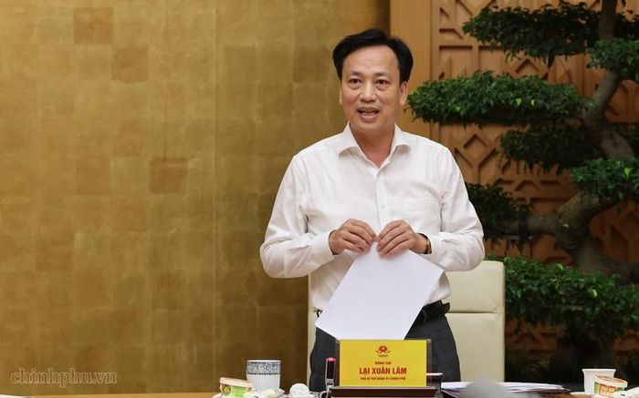 Phó Bí thư Đảng ủy Chính phủ Lại Xuân Lâm phát biểu - Ảnh: VGP/Phương Nguyên