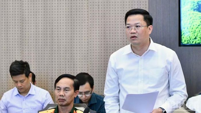 Lãnh đạo Bộ Tài chính phát biểu ý kiến tại cuộc làm việc. (Ảnh: THANH GIANG)
