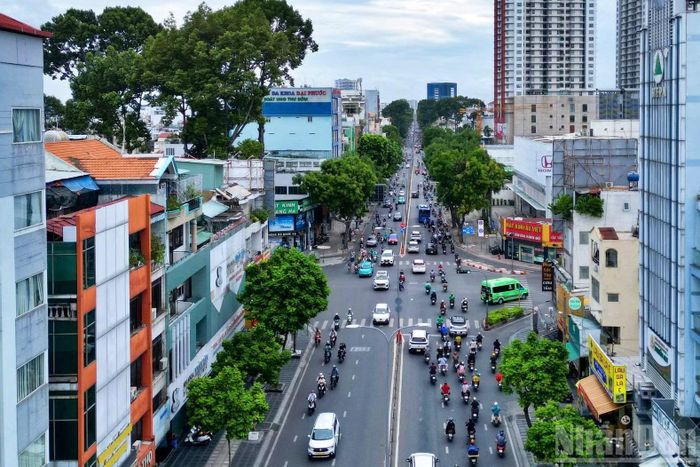 Trong đó, cầu vượt tại nút giao Lê Đại Hành dài khoảng 480m, rộng 9m, tổng mức đầu tư sơ bộ gần 200 tỷ đồng; cầu vượt tại nút giao Lý Thường Kiệt dài khoảng 320m, rộng 9m, tổng mức đầu tư khoảng 187 tỷ đồng.