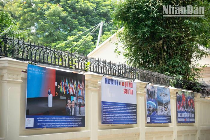 Ngài Đại sứ nhấn mạnh rằng các dự án về đổi mới sáng tạo, nghiên cứu khoa học và đào tạo nguồn nhân lực là những lĩnh vực hai nước quan tâm. Đây là những "động lực" mới cho sự phát triển của Việt Nam và quan hệ hợp tác giữa hai quốc gia trong thời gian tới.