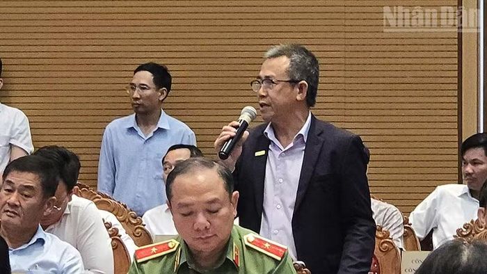 Đại diện các doanh nghiệp phát biểu ý kiến, những khó khăn vướng mắc cũng như hiến kế cho tỉnh Gia Lai.