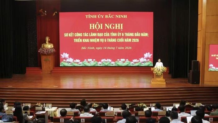 Toàn cảnh hội nghị.