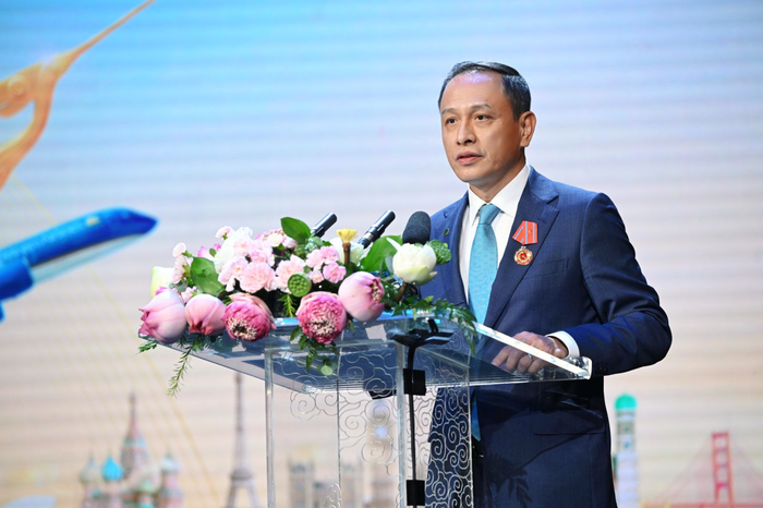 Phó bí thư Đảng ủy, Tổng giám đốc Tổng công ty Hàng không Việt Nam Lê Hồng Hà phát biểu tại buổi lễ.