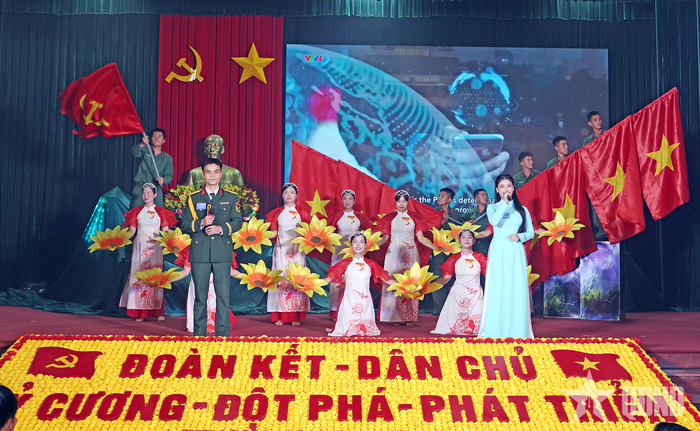 Phần thi tuyên truyền viên của đội Lữ đoàn 429 xuất sắc đoạt giải nhất.