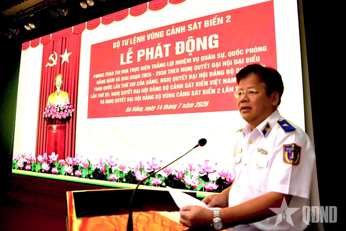 Thiếu tướng Trần Quang Tuấn, Tư lệnh Vùng Cảnh sát biển 2 phát động thi đua.