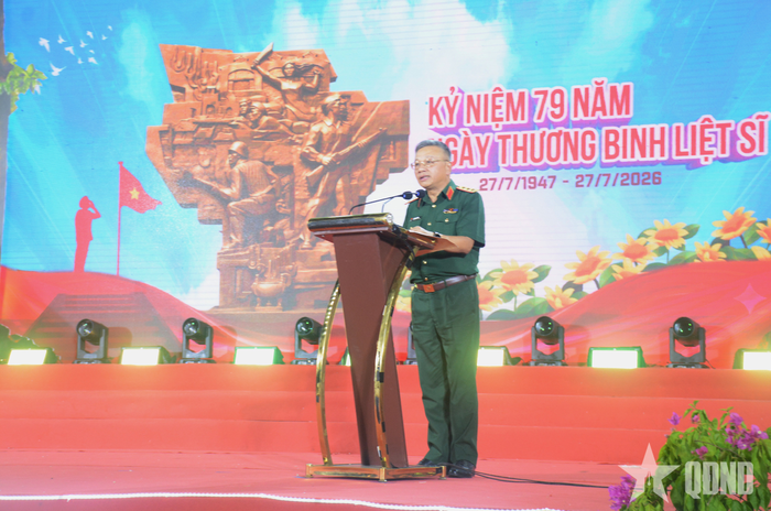 Thượng tướng Lê Quang Minh phát biểu tại chương trình.