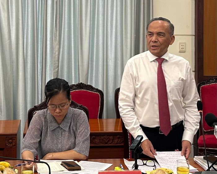 Ông Lê Hoàng Châu, Chủ tịch Hiệp hội Bất động sản TPHCM phát biểu tại hội nghị. Ảnh: THANH HIỀN