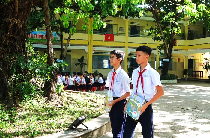 Trường THCS Trần Quốc Tuấn bố trí tủ bảo quản điện thoại trong năm học tới. Ảnh: XUÂN QUỲNH